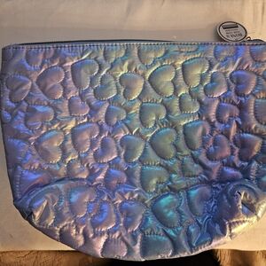 Holographic Heart Cosmetic Bag With A Bonus Set Of Make Up Brushes